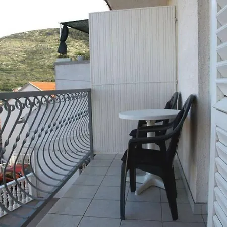 Mato Apartment Vis